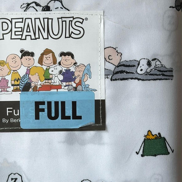 NEW Snoopy Peanuts Sneepy Nap Full Size Sheet Set - Picture 3 of 8